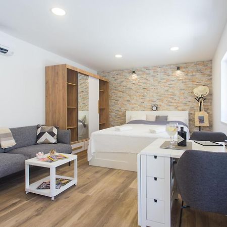 Studio Nomadic Kastela Bagian luar foto