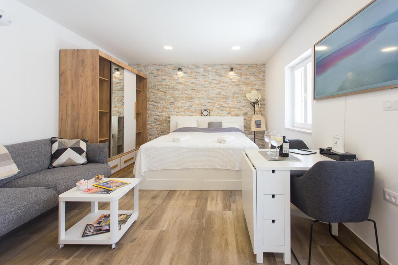 Studio Nomadic Kastela Bagian luar foto