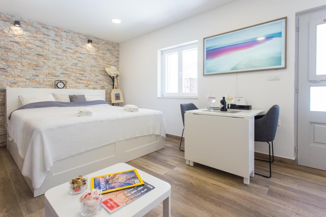 Studio Nomadic Kastela Bagian luar foto